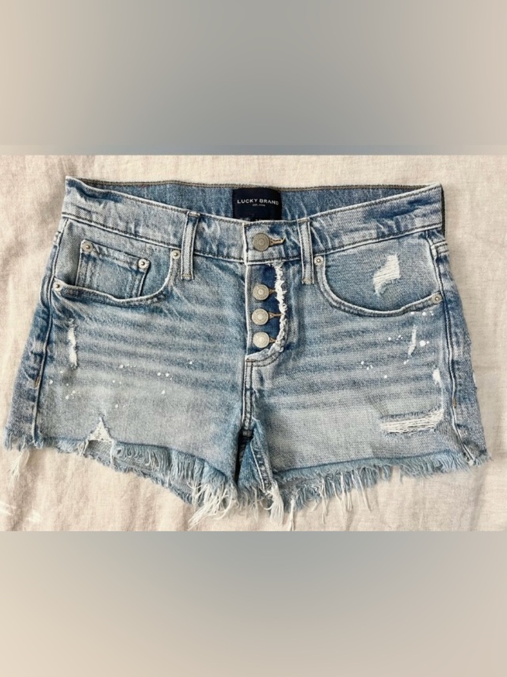 LUCKY BRAND MID RISE BOY DENIMN SHORTS